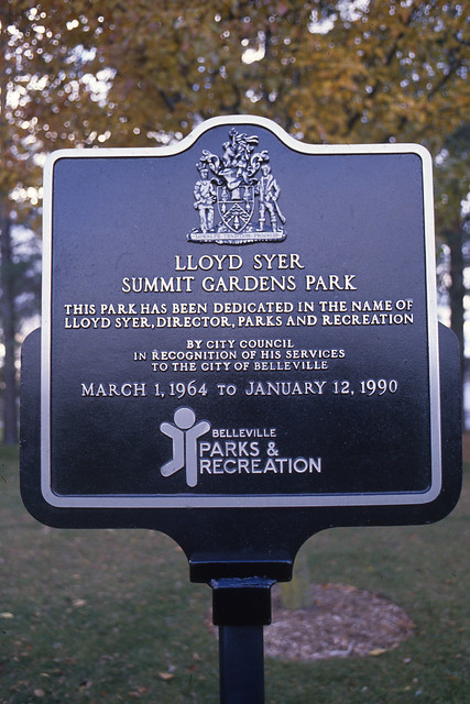 Plaque commemorating the work of Lloyd Syer.